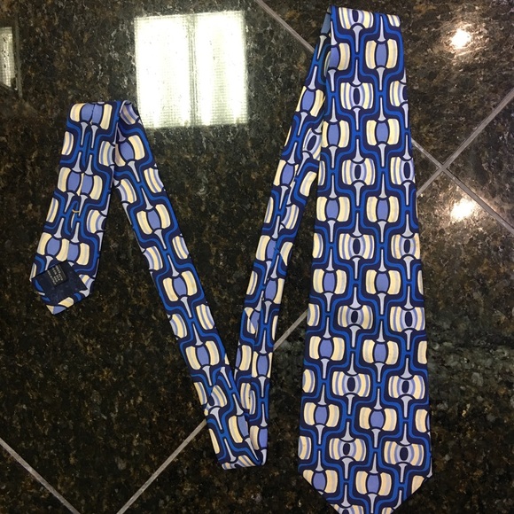 Vintage Gucci Silk Tie - Picture 4 of 7